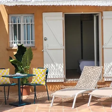 Villa Esmeralda Adults Only Les Issambres Room photo